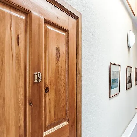 Sadama Kvartal Hostel Parnu